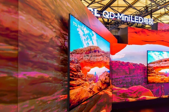 AWE2024重磅奖项公布：专家组现场评审给与TCLX11H金奖评价