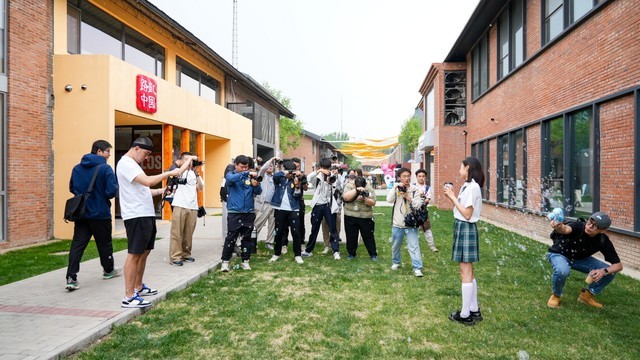 来一场艺术街区的人像摄影CityWalk 尼康外拍活动圆满结束