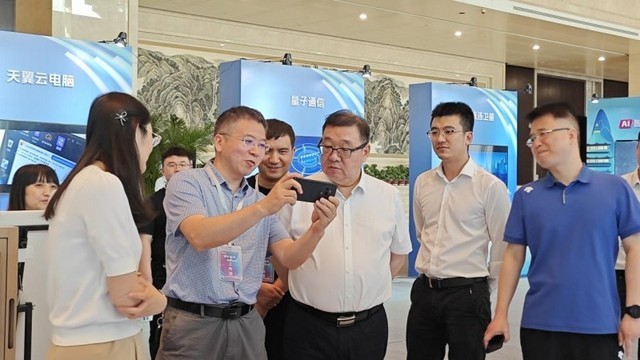 共筑智慧陕西数智新未来!陕西电信双万兆首发,领跑西北数字化进程