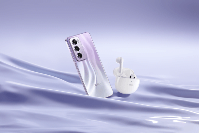 OPPO Reno12系列登场：小直屏设计与AI影像颠覆传统