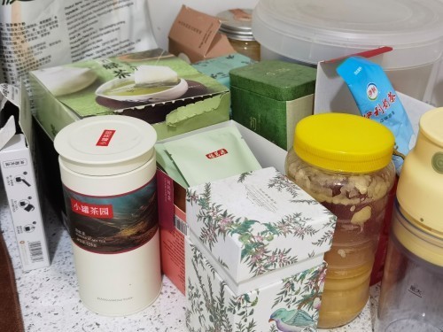 国际茶日禁止员工喝咖啡？茶与咖啡打响年轻人争夺战