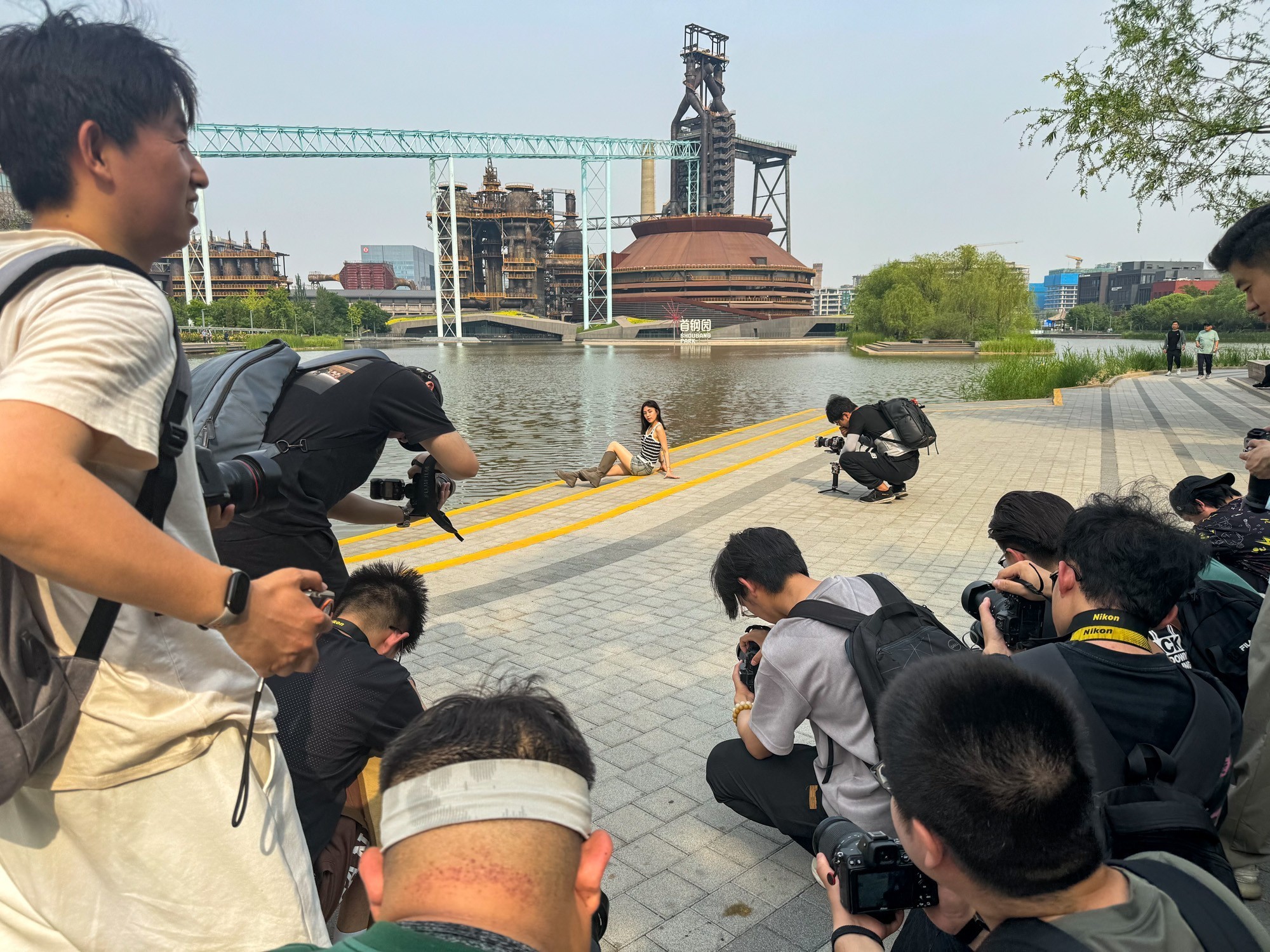 以钢铁迷城为起点 开启商业大片构图之旅 尼康外拍活动圆满结束