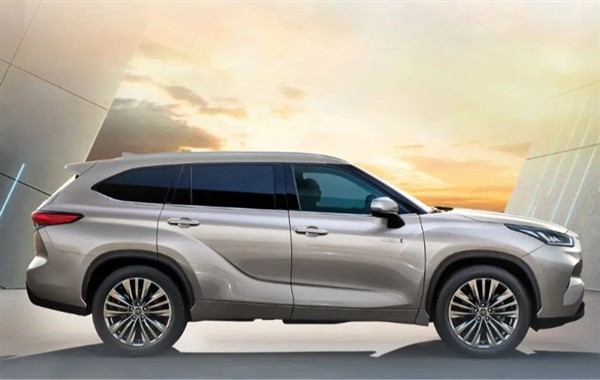 一周科技大事件:荣耀200手机发布｜比亚迪发布第五代DM技术｜滴滴Q1营收大涨