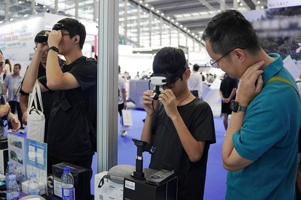 GOOVIS Art航拍头显亮相无人机展，革新航拍体验