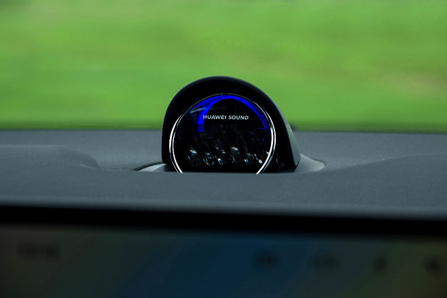 问界新M7 Ultra重磅上市！“国民SUV”再升级