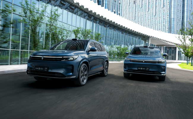 问界新M7 Ultra重磅上市！“国民SUV”再升级