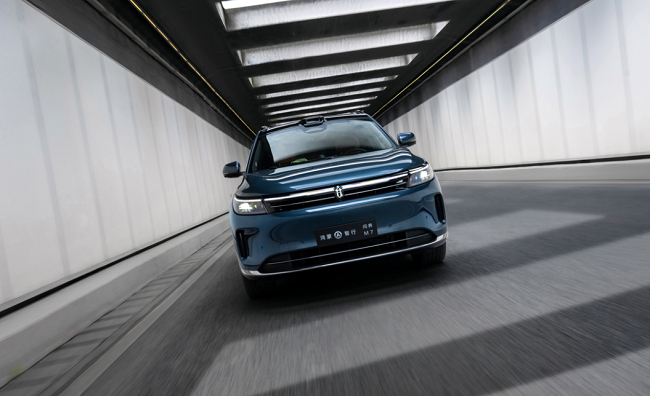 问界新M7 Ultra重磅上市！“国民SUV”再升级