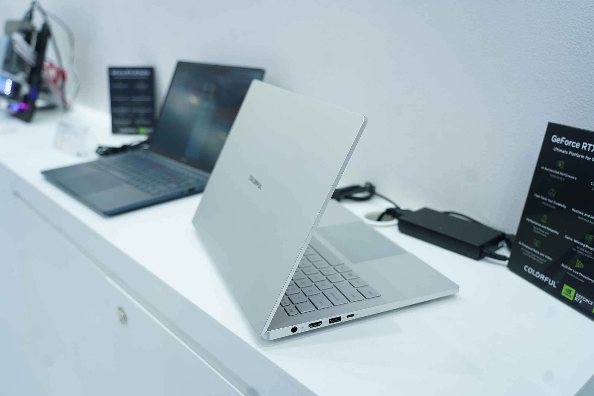 首次亮相！七彩虹EPOCH系列大算力AIPC笔记本现身Computex2024