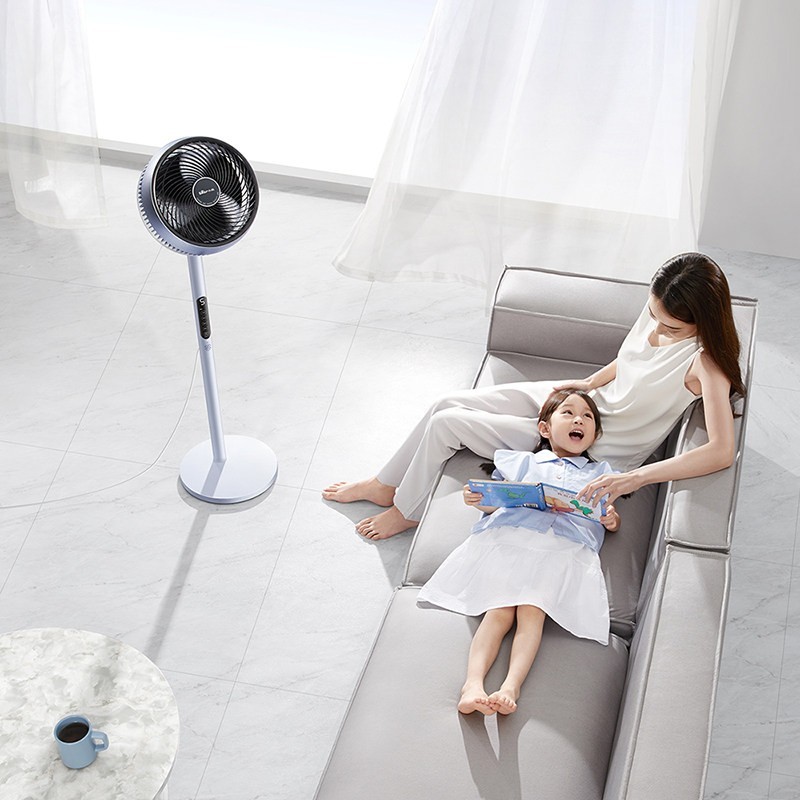 2分钟焕新全屋空气!小熊电器循环扇打造双效净菌氧吧