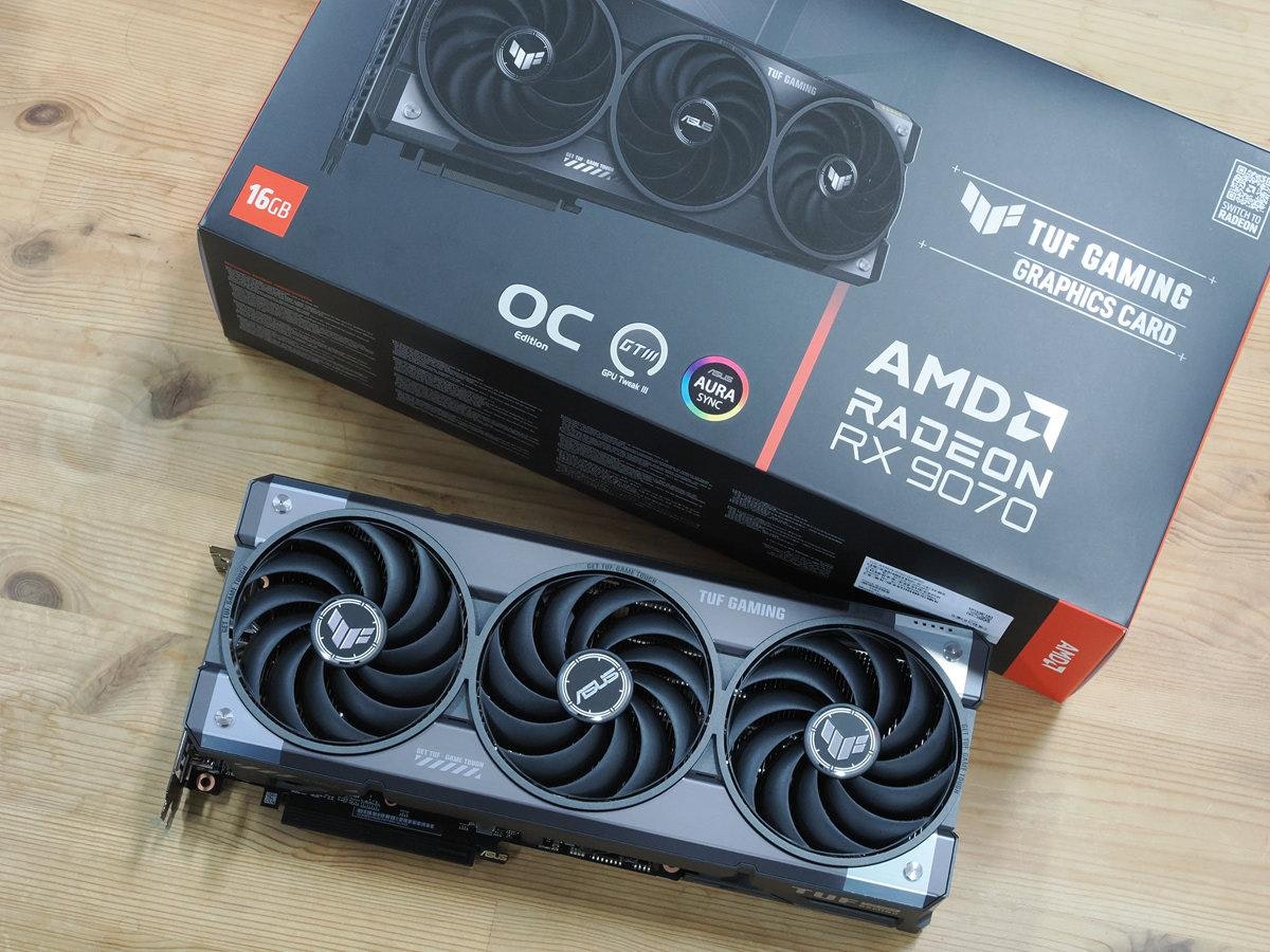 华硕TUF Gaming Radeon RX 9070 OC Edition 16GB GDDR6显卡评测，越级效能又能让旧主机轻松升级的超值产品