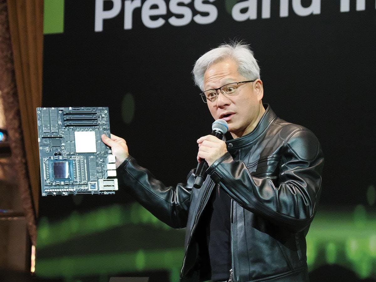 Computex 2025：黄仁勋谈NVIDIA NVLink Fusion生态系，业界寻求立即可用的高速连接技术